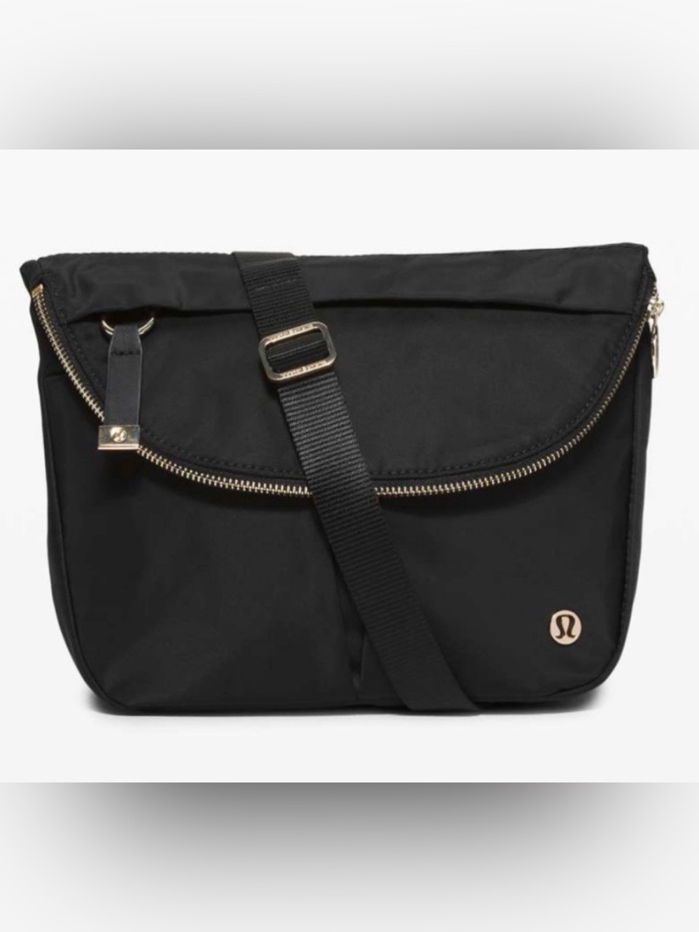 Lululemon All Night Festival Bag Vol 5L in Black /Gold